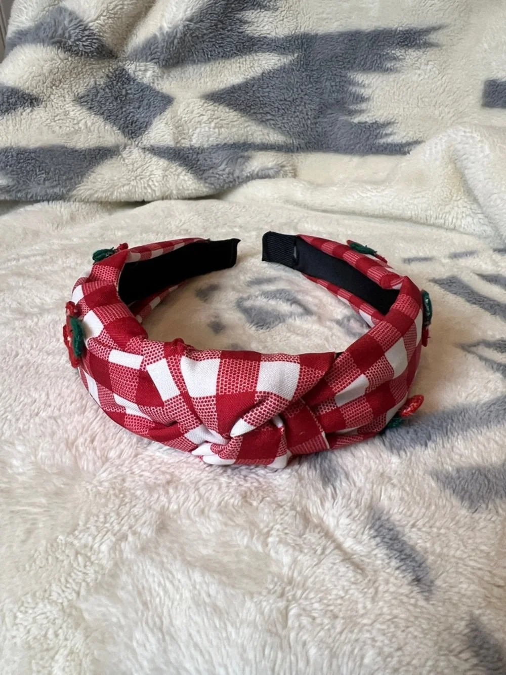 🍒Embroidered Cherry Knot Headband🍒